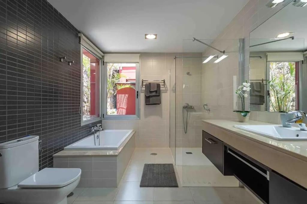 סאלוברה Sea View Villa Vista Golf מראה חיצוני תמונה